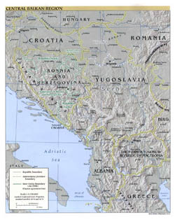 Большая политическая карта центральных Балкан с рельефом и крупными городами - 2001.