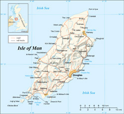 Подробная карта рельефа острова Мэн с дорогами и городами.