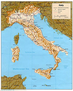 Политическая карта Италии с рельефом.