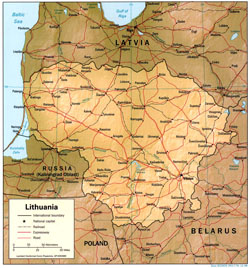 Политическая карта Литвы с рельефом, дорогами и городами.