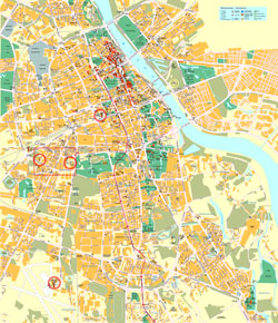 Большая детальная автодорожная и туристическая карта центральной части Варшавы с домами.