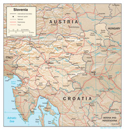 Большая политическая карта Словении с рельефом, дорогами и городами.