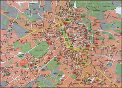 Большая подробная карта автомобильных дорог центральной части Львова (центра Львова) на украинском языке.