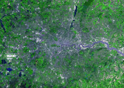Подробная спутниковая карта Лондона.